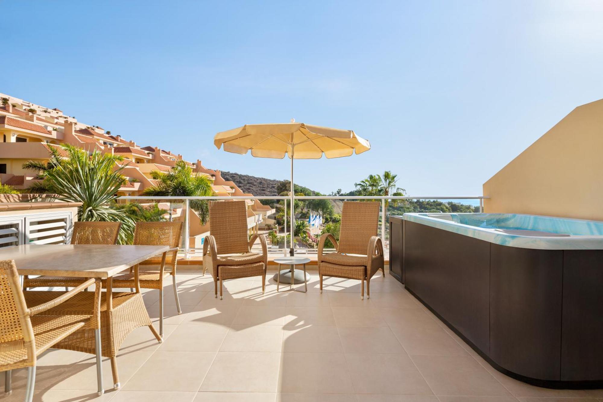 Wyndham Residences Costa Adeje Εξωτερικό φωτογραφία